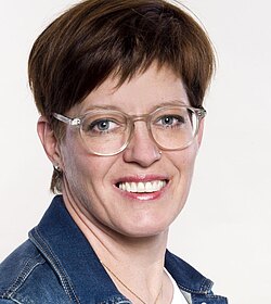 Veronika Turner Veronika Turner